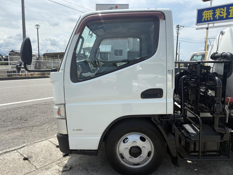 H23　キャンター　2t　散水車|中古トラックの販売・買取・査定のアイナビ