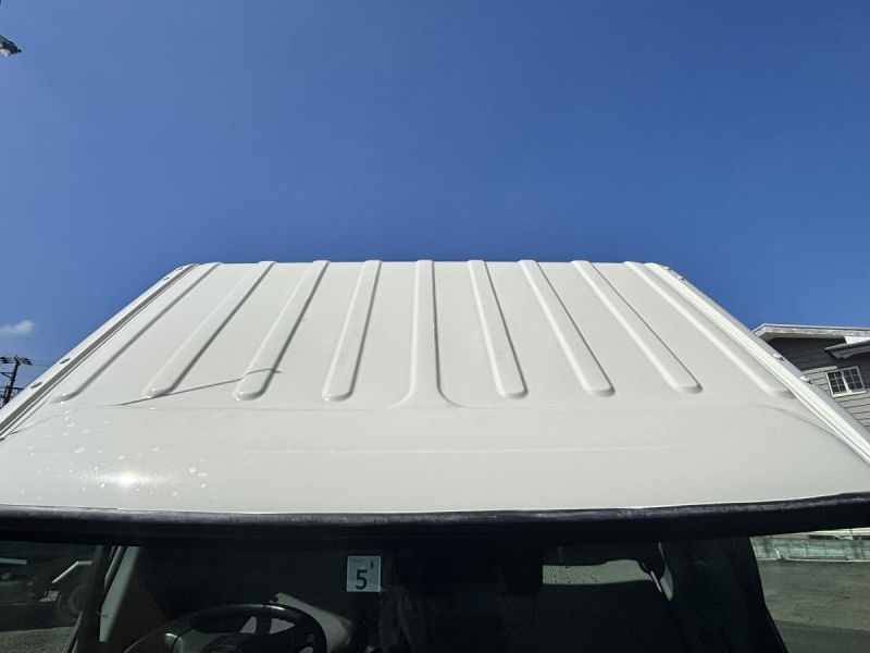 デュトロ　10尺平ボディー　積載2000kg　AT車|中古トラックの販売・買取・査定のアイナビ