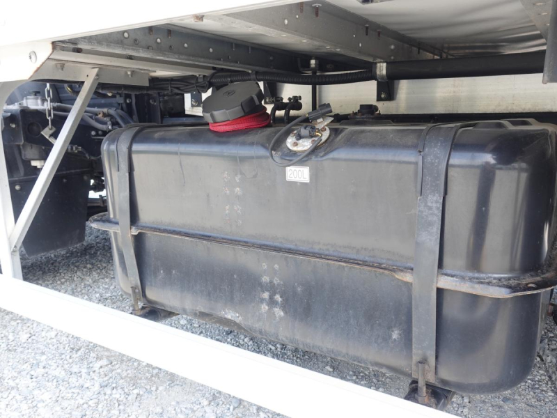 燃料タンク200L×2ワイドアルミウイングアルミウィング|中古トラックの販売・買取・査定のアイナビ