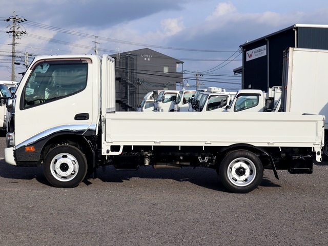 平ボディ積載1.6t　ハイグレード　10尺　ディーゼルターボ|中古トラックの販売・買取・査定のアイナビ