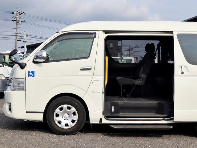 ウェルジョイン　10人乗りワゴン　GL|中古トラックの販売・買取・査定のアイナビ