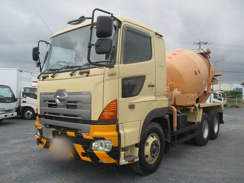 H18プロフィアカヤバM44ミキサー車検R9/3ドラム容量8.7立米|中古トラックの販売・買取・査定のアイナビ