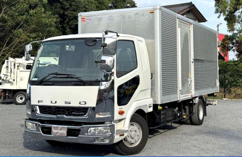 アルミバン 5.7m 格納パワーゲート サイドドア ベッド付|中古トラックの販売・買取・査定のアイナビ
