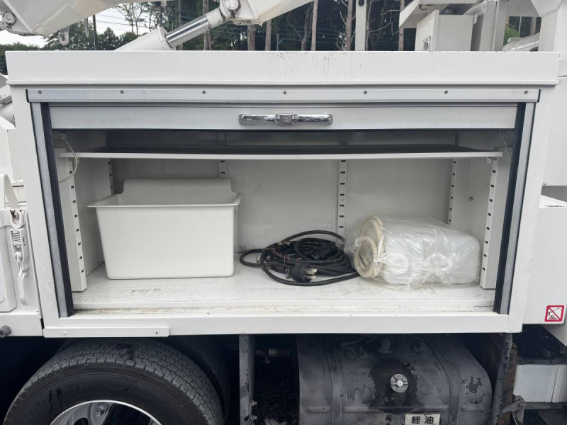 平成25年　高所作業車　アイチ　電工仕様　高さ14.6m　車検付|中古トラックの販売・買取・査定のアイナビ