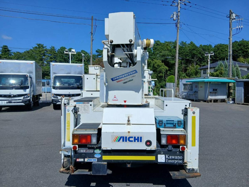 ☆H28　アイチ高所作業車　14.6m　ウィンチ付き|中古トラックの販売・買取・査定のアイナビ