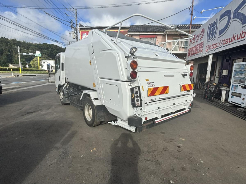 エルフ　ワイド幅　プレス式パッカー車　モリタ製6.0立米|中古トラックの販売・買取・査定のアイナビ