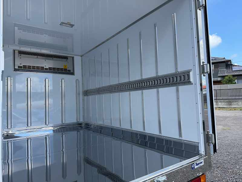 三菱ふそう キャンター 冷蔵冷凍車 東プレ 冷蔵冷凍車 低温-30度|中古トラックの販売・買取・査定のアイナビ