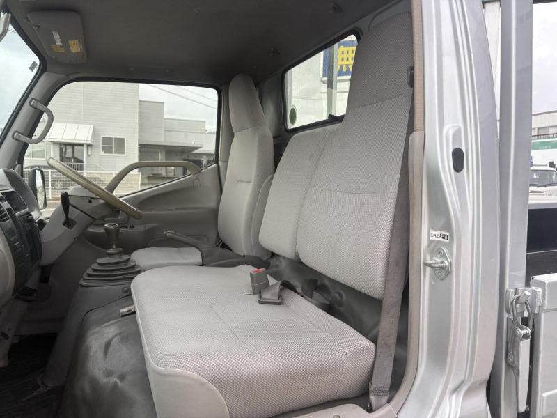 H27　ダイナ　1.45t　平ボディ|中古トラックの販売・買取・査定のアイナビ