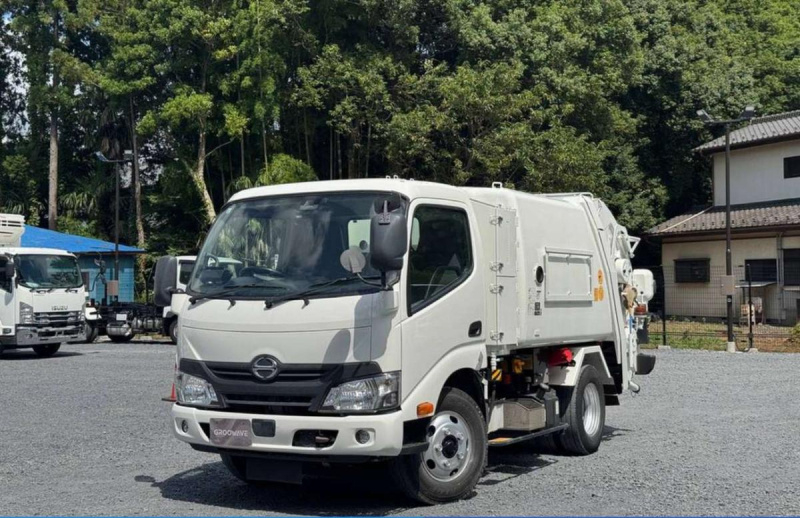 巻込み式 4.4立米 オールペン済 AT|中古トラックの販売・買取・査定のアイナビ