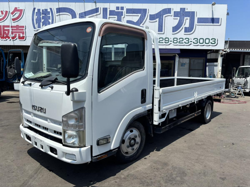 エルフ　標準ロング平ボディー　積載2000kg　MT5速|中古トラックの販売・買取・査定のアイナビ