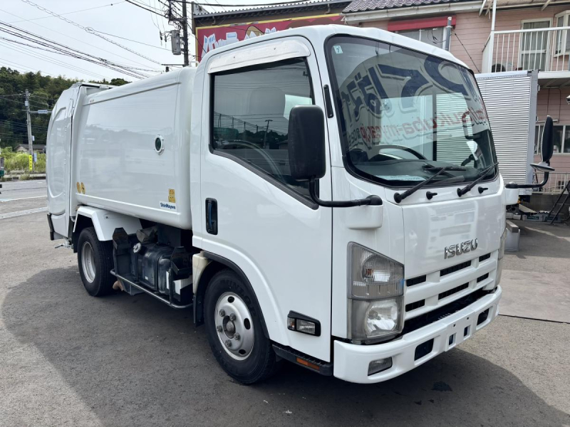 巻き込みパッカー車　新明和製5.1立米　積載3000kg|中古トラックの販売・買取・査定のアイナビ