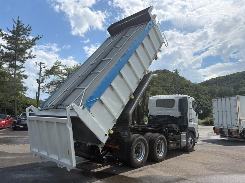 H27 プロフィア  深ダンプ 水密式 ステンレスボディ 9.1t積|中古トラックの販売・買取・査定のアイナビ