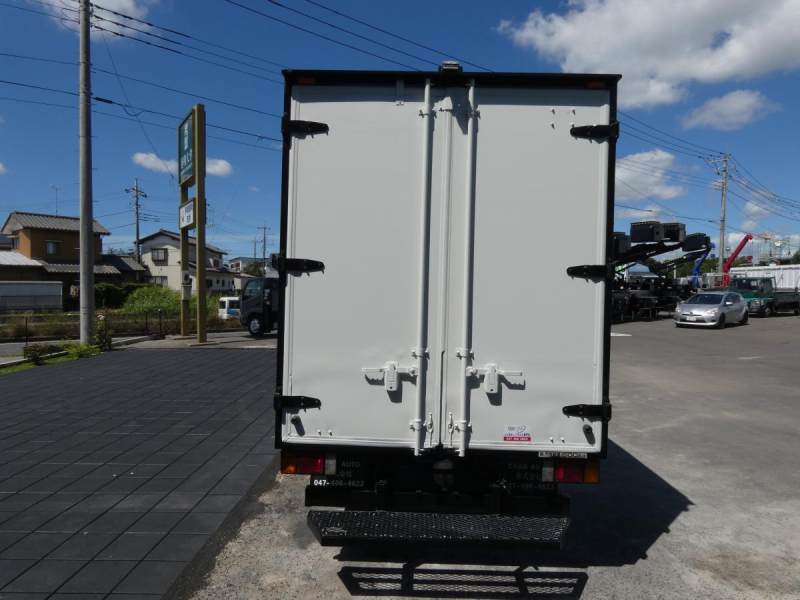 H 21　1.5トン　 パネルバン　251102|中古トラックの販売・買取・査定のアイナビ