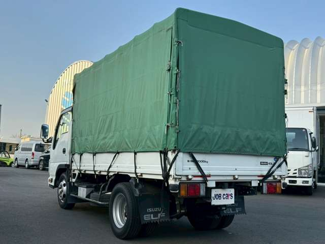 平ボデー　2t　標準　全低床|中古トラックの販売・買取・査定のアイナビ