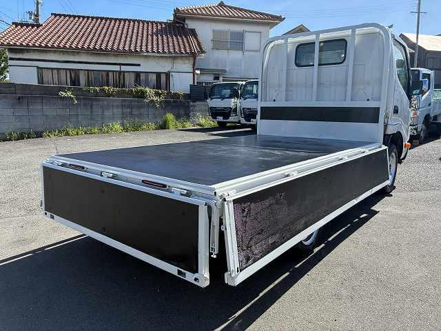 トヨタ 平ボディ|中古トラックの販売・買取・査定のアイナビ