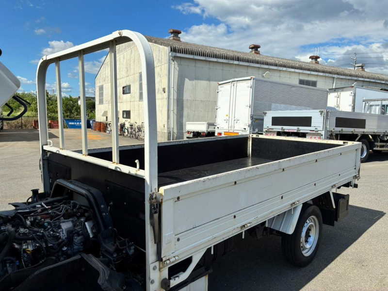 保証対象車両 ワンオーナー 4×4 四輪駆動 4ナンバー 5速 MT|中古トラックの販売・買取・査定のアイナビ