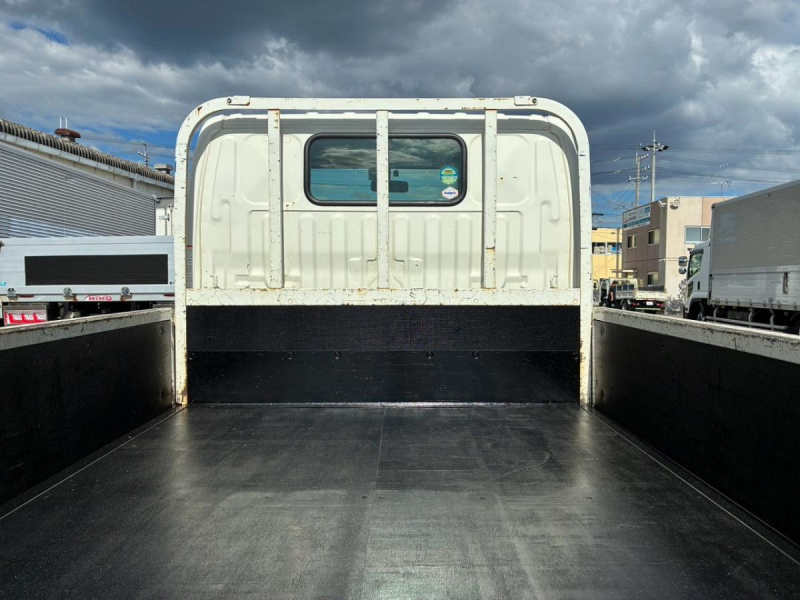 保証対象車両 ワンオーナー 4×4 四輪駆動 4ナンバー 5速 MT|中古トラックの販売・買取・査定のアイナビ