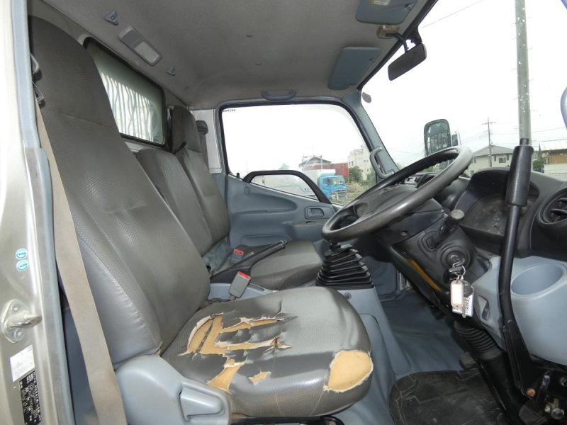 H26  3トン　ダンプ　マニュアル　260721|中古トラックの販売・買取・査定のアイナビ
