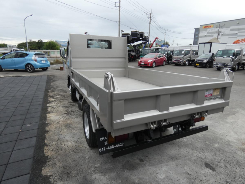 H20 2トン オートマ　ダンプ 260802|中古トラックの販売・買取・査定のアイナビ