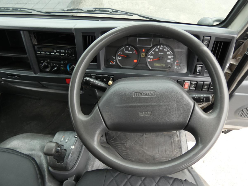 H20 2トン オートマ　ダンプ 260802|中古トラックの販売・買取・査定のアイナビ
