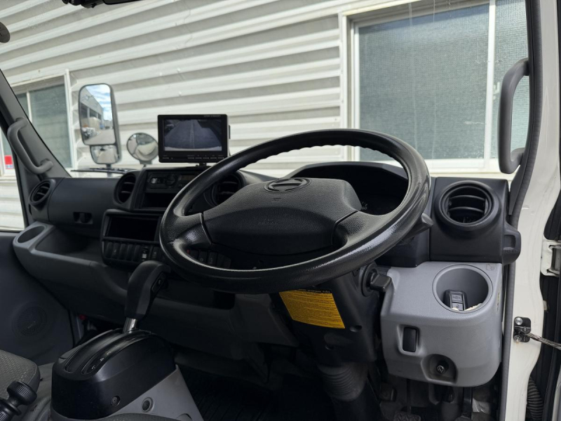 1.85t積・アルミバン・AT・垂直パワーゲート600kg・5t未満|中古トラックの販売・買取・査定のアイナビ