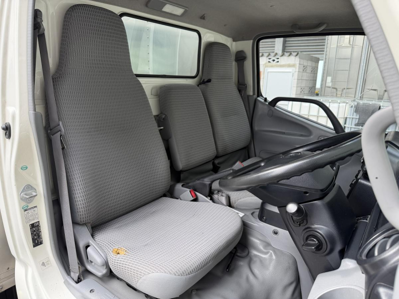 2t積・アルミバン・AT・垂直パワーゲート600kg・ラッシング|中古トラックの販売・買取・査定のアイナビ