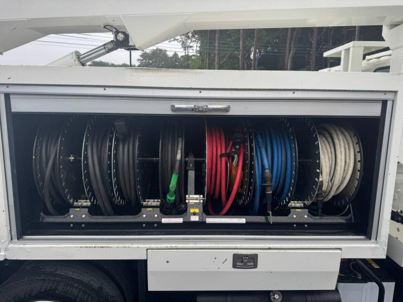 アイチSH15B 電工仕様 14.6m 絶縁バケット200kg ウインチ|中古トラックの販売・買取・査定のアイナビ