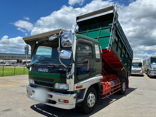 車検付 増トン ワンオーナー フルキャブ/ベッド付き 新明和工業|中古トラックの販売・買取・査定のアイナビ
