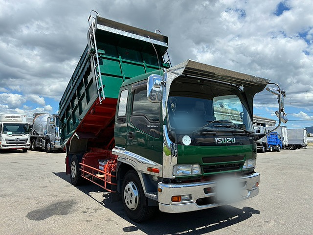 車検付 増トン ワンオーナー フルキャブ/ベッド付き 新明和工業|中古トラックの販売・買取・査定のアイナビ