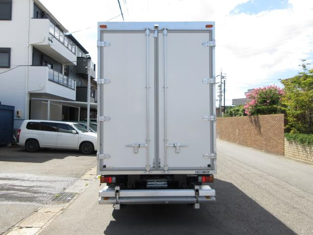 日野 バン車 デュトロ|中古トラックの販売・買取・査定のアイナビ