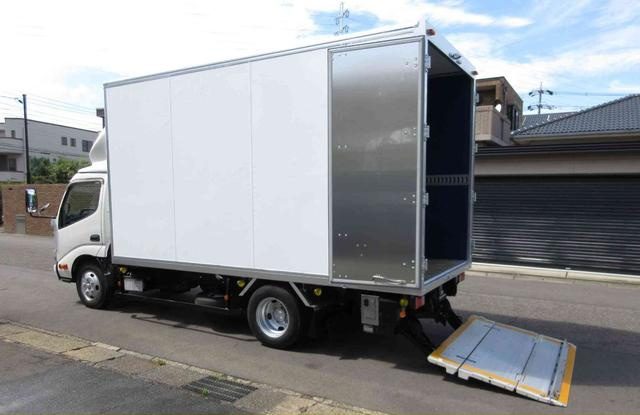 日野 バン車 デュトロ|中古トラックの販売・買取・査定のアイナビ