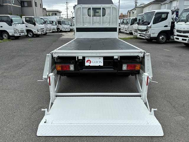 トヨタ 平ボディ|中古トラックの販売・買取・査定のアイナビ