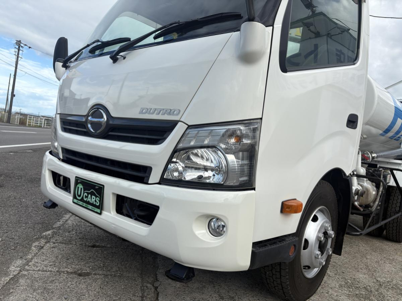 H26　デュトロ　散水車　サブエンジン付|中古トラックの販売・買取・査定のアイナビ