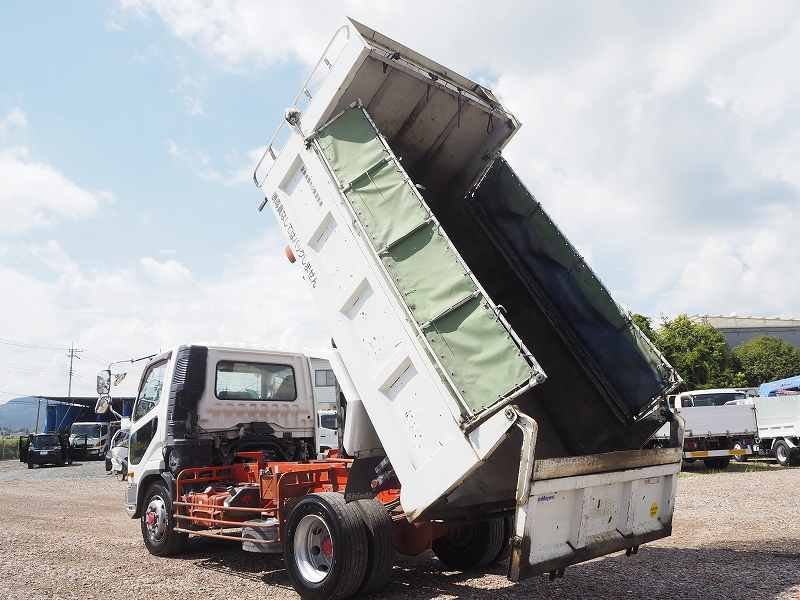 三菱ふそう ファイター ダンプ 増トン 新明和製 ダンプ 積載8.2t|中古トラックの販売・買取・査定のアイナビ