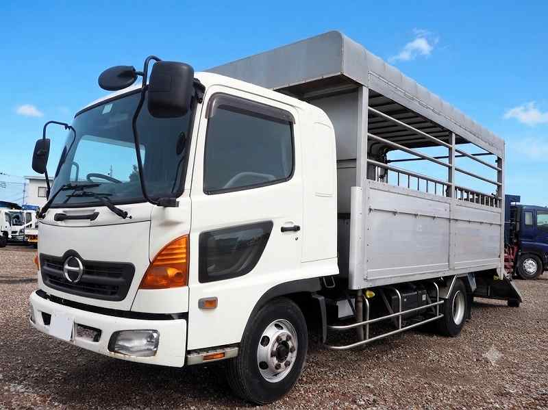 日野 レンジャー 家畜運搬車 電動スロープ|中古トラックの販売・買取・査定のアイナビ