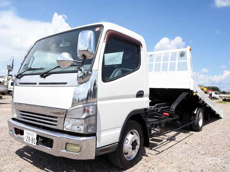 三菱ふそう キャンター 積載3.8t セーフティーローダー|中古トラックの販売・買取・査定のアイナビ