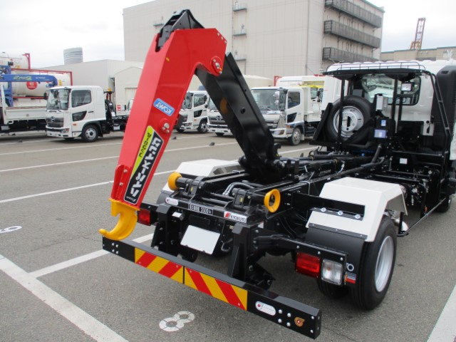 R8 日野レンジャー　4トンフックロール　未使用車|中古トラックの販売・買取・査定のアイナビ