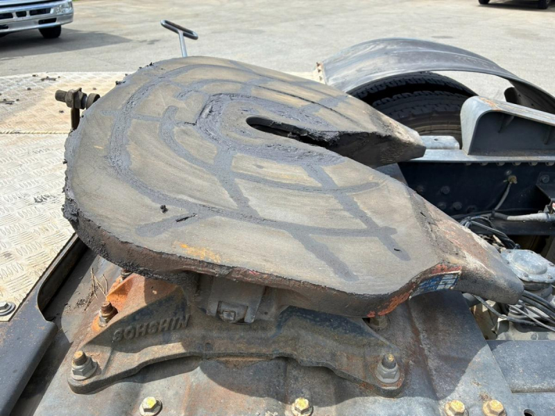 ハイルーフ 後輪エアサスB尺 エスコット 10t 46t 牽引|中古トラックの販売・買取・査定のアイナビ