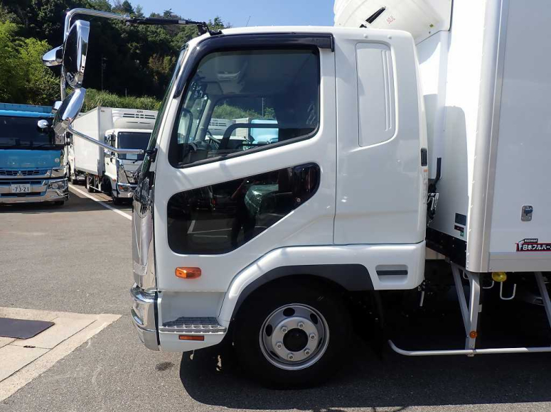 格納PG　6200　ワイド　フルハーフ　菱重　低温　後輪エアサス|中古トラックの販売・買取・査定のアイナビ