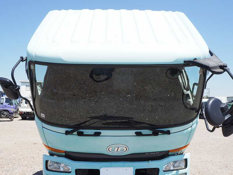 UD コンドル ミキサー車 カヤバ製 コンクリートミキサー車|中古トラックの販売・買取・査定のアイナビ
