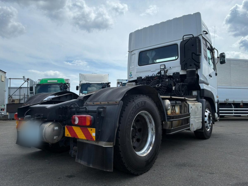 ハイルーフ 後輪エアサスB尺 エスコット 10t 46t 牽引|中古トラックの販売・買取・査定のアイナビ