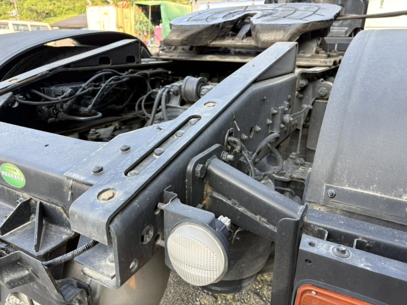 H26年式、ギガ、トラクタ、車検付|中古トラックの販売・買取・査定のアイナビ