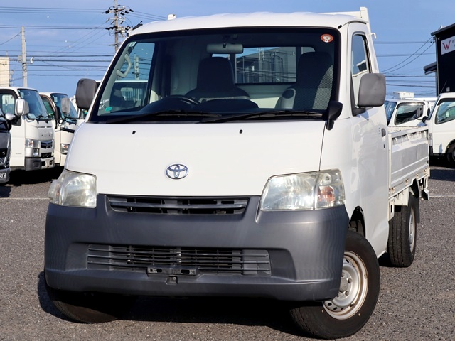 積載800Kg　平ボディ　スチールデッキ　DX　Wエアバッグ|中古トラックの販売・買取・査定のアイナビ