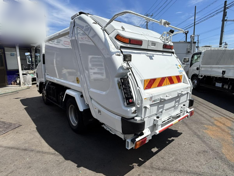 エルフ　プレス式パッカー車　新明和製4.6立米　積載2450kg|中古トラックの販売・買取・査定のアイナビ