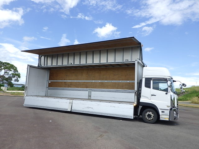 UDトラックス令和2年式4軸低床アルミウィング格納G付車検あり|中古トラックの販売・買取・査定のアイナビ