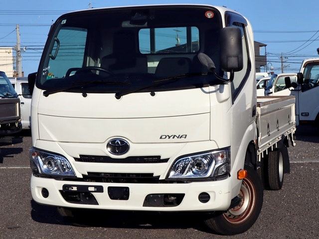 平ボディ　積載1250Kg　車両総重量3065KG|中古トラックの販売・買取・査定のアイナビ