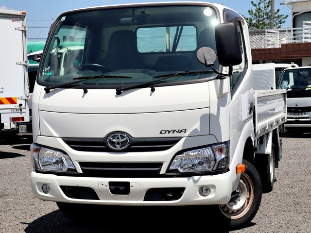 平ボディ　積載1250kg　AT限定&普通免許対応|中古トラックの販売・買取・査定のアイナビ