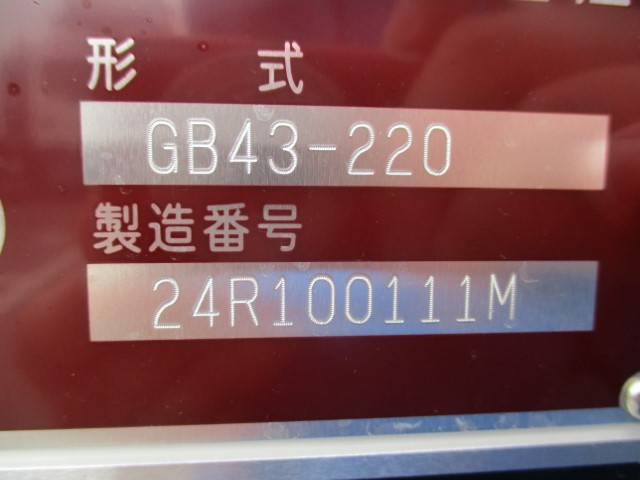 R8　日野デュトロ　プレス式塵芥車4.3立米　未使用車|中古トラックの販売・買取・査定のアイナビ