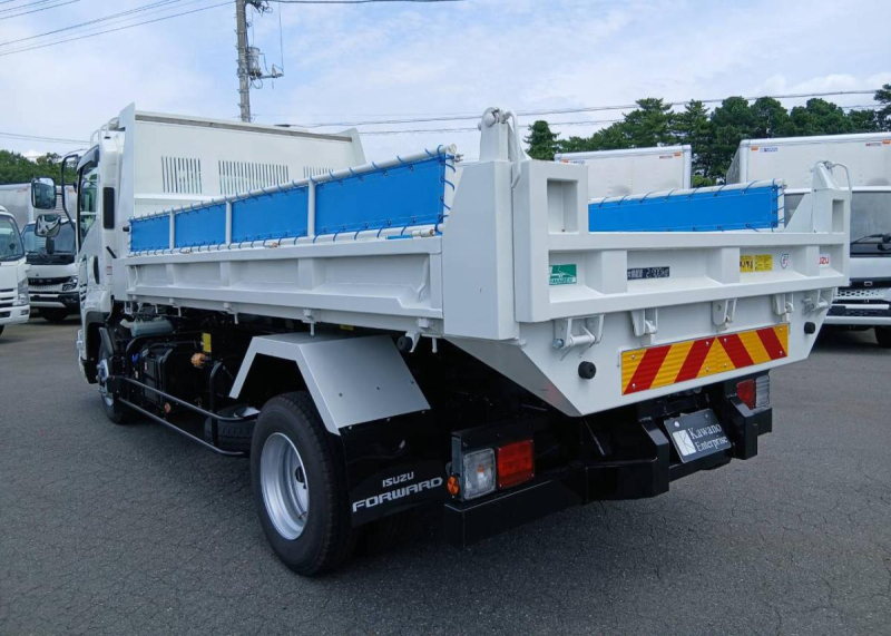 ☆未使用車　希少　4t　ローダーダンプ　いすゞ　フォワード|中古トラックの販売・買取・査定のアイナビ