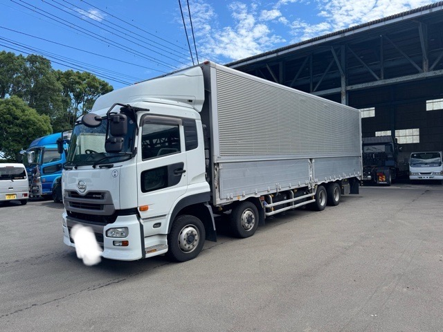 値下げ♪H28クオンAT　4軸低床13.5t　Rエアサス　フルハーフ|中古トラックの販売・買取・査定のアイナビ